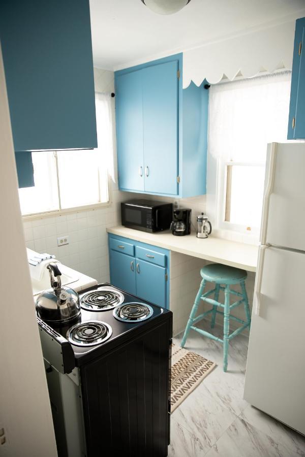 Charming French Studio Apartment Laramie Extérieur photo